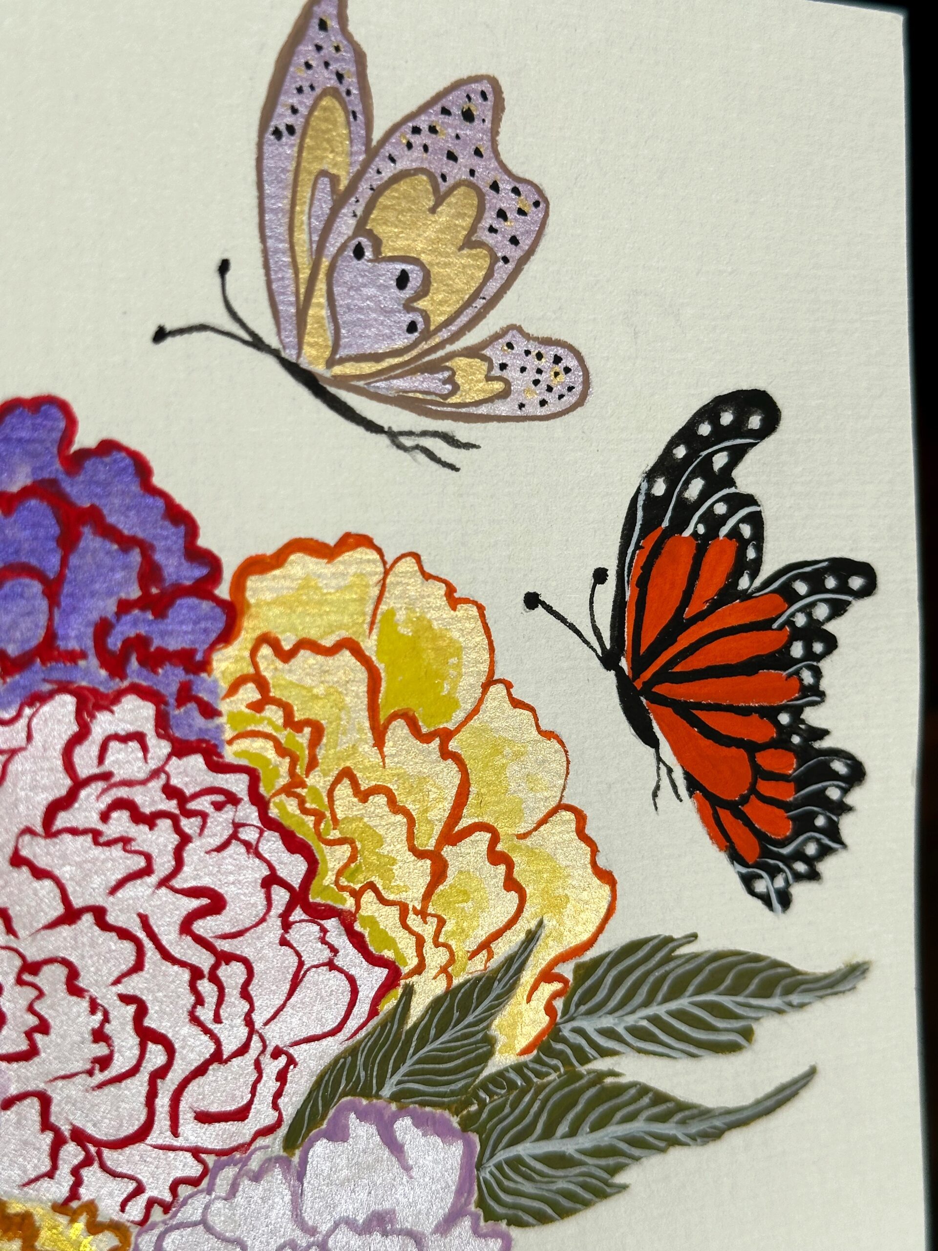 Red Coral and Pink Scallops Vase - Image 5